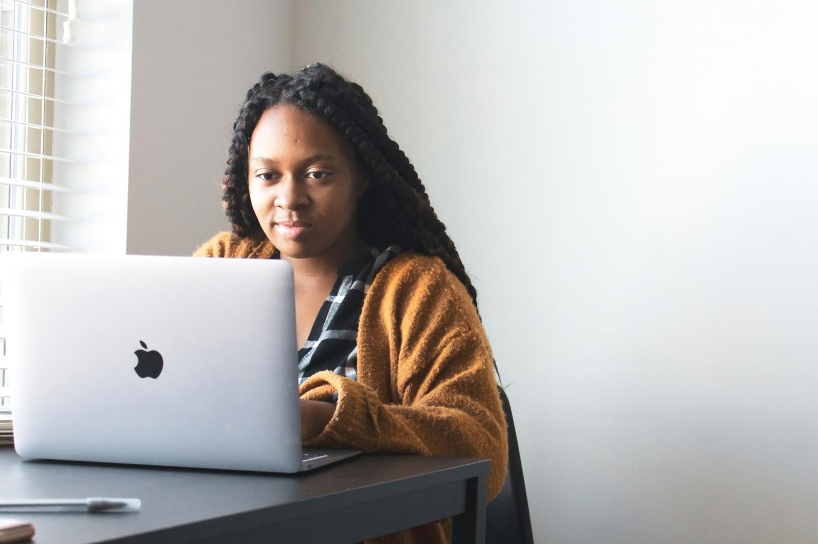 Gemeinsame Analyse von Unternehmenszahlen im Kurs